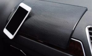 Anti Slip Dashboard Mobil Variasi Hiasan yang Aman Dashboard Mobil Variasi